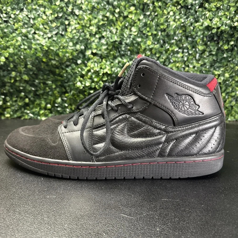 Nike Jordan 1 Retro '99 sneakers Men's Size 13 Shoes
